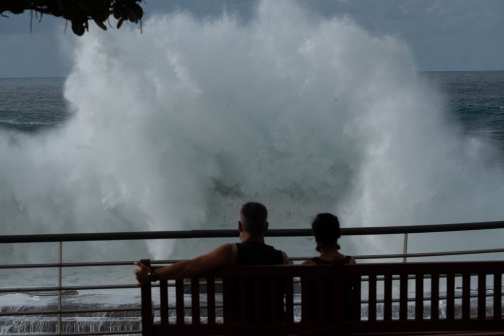 olas de cinco metros en Canarias