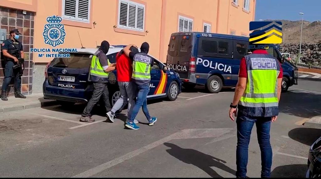 Prisión para dos yihadistas de Melilla y Las Palmas que reclutaba mujeres buscando hijos de varios maridos