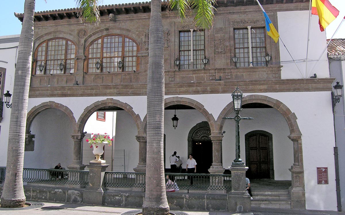 El Ayuntamiento de Santa Cruz de La Palma será gobernado a partir de ahora por un pacto entre PP y PSOE. DA
