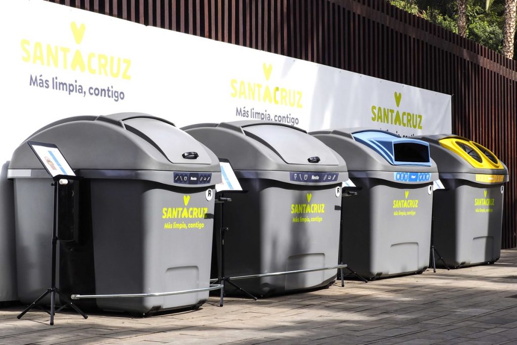 El Cambio de contenedores en Santa Cruz se inició en mayo. / S. M.