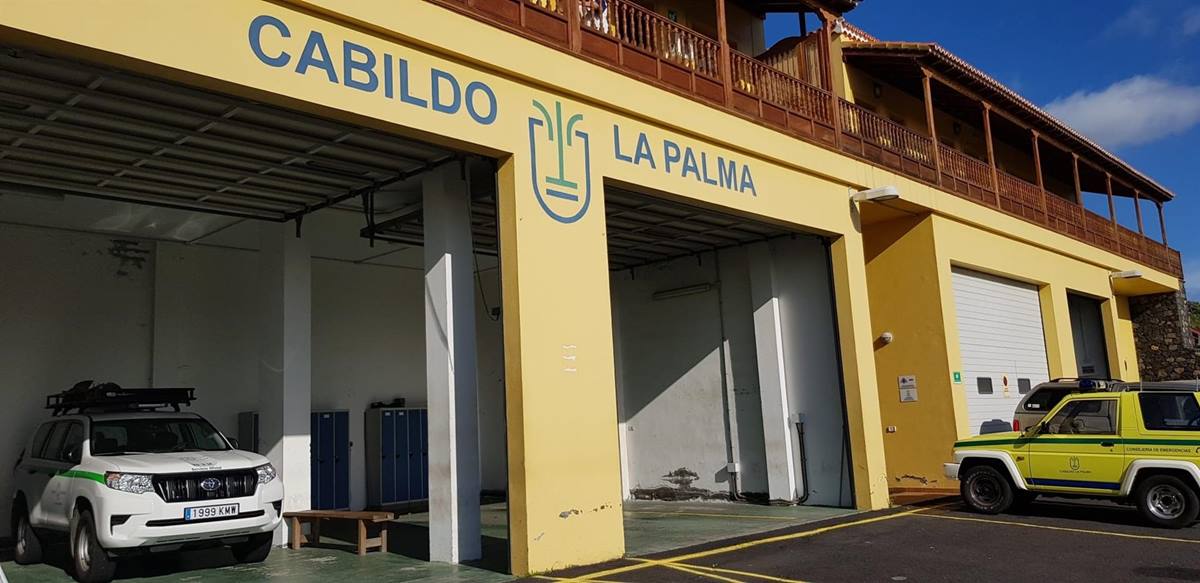 El Cabildo de La Palma dota a agentes de Medio Ambiente de chalecos antibalas y espráis pimienta