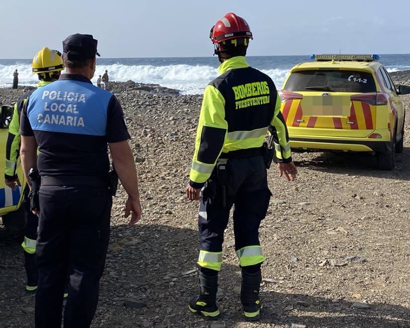 Muere al ser arrastrado por una ola en Fuerteventura. Foto de @ftvEmergen
