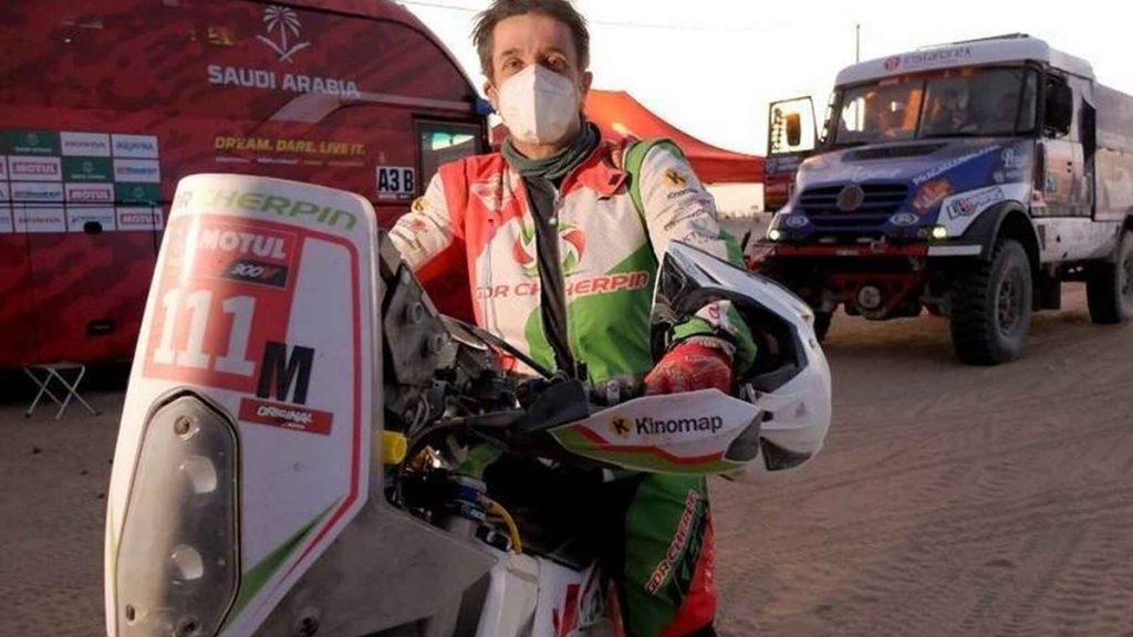 Pierre Cherpin, piloto de motos en el Rally Dakar 2021