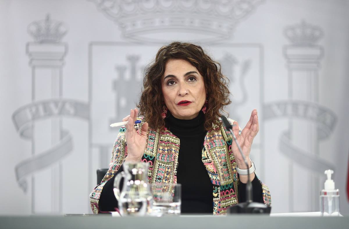 La ministra portavoz y de Hacienda, María Jesús Montero. EP