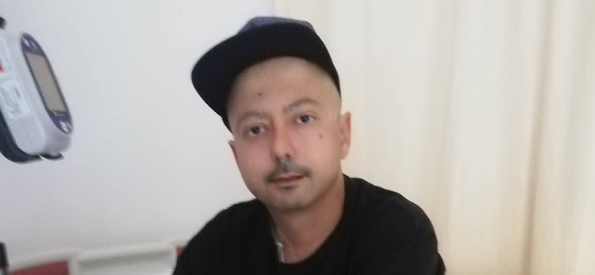 El tinerfeño Javier, de 32 años, siempre se ha mostrado positivo frente a la enfermedad. DA