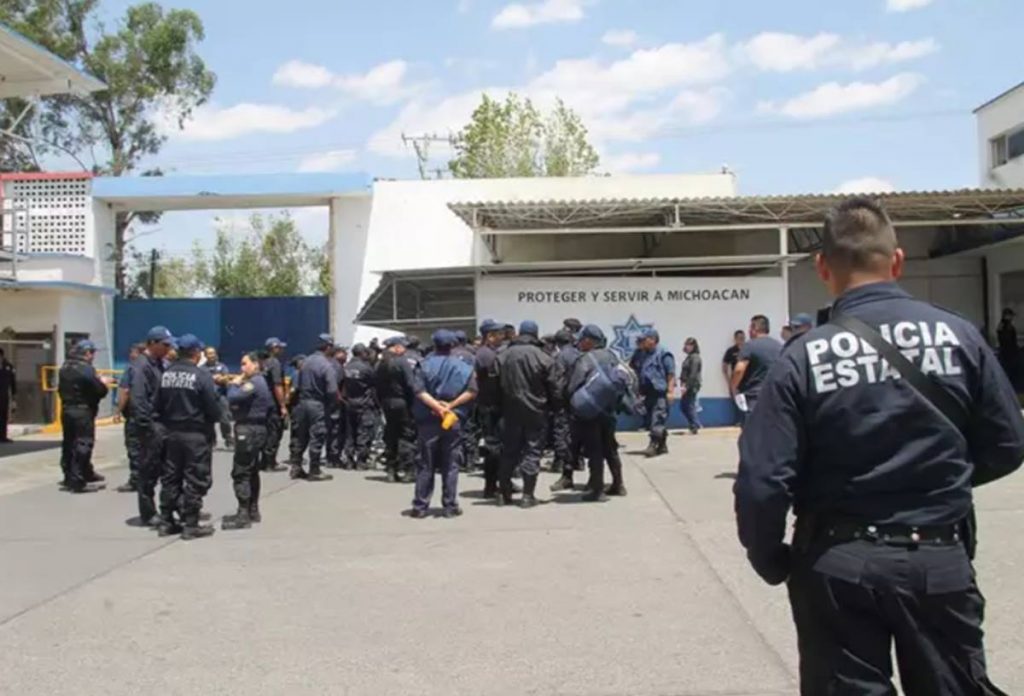 Archivo - Huelga de policías en Michoacán. - NOTIMEX - Archivo