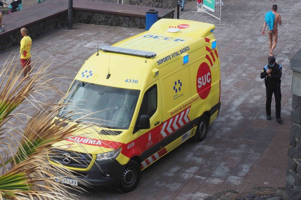 Ambulancia del Servicio de Urgencias Canario (SUC). | Sergio Méndez