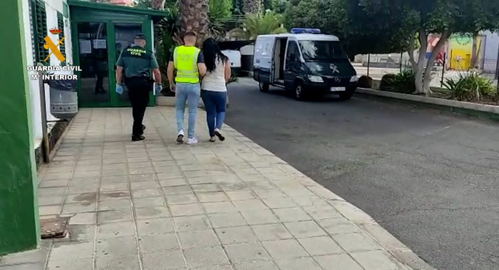 Nueva estafa en Canarias: cobraban por villas turísticas que no eran suyas. Guardia Civil