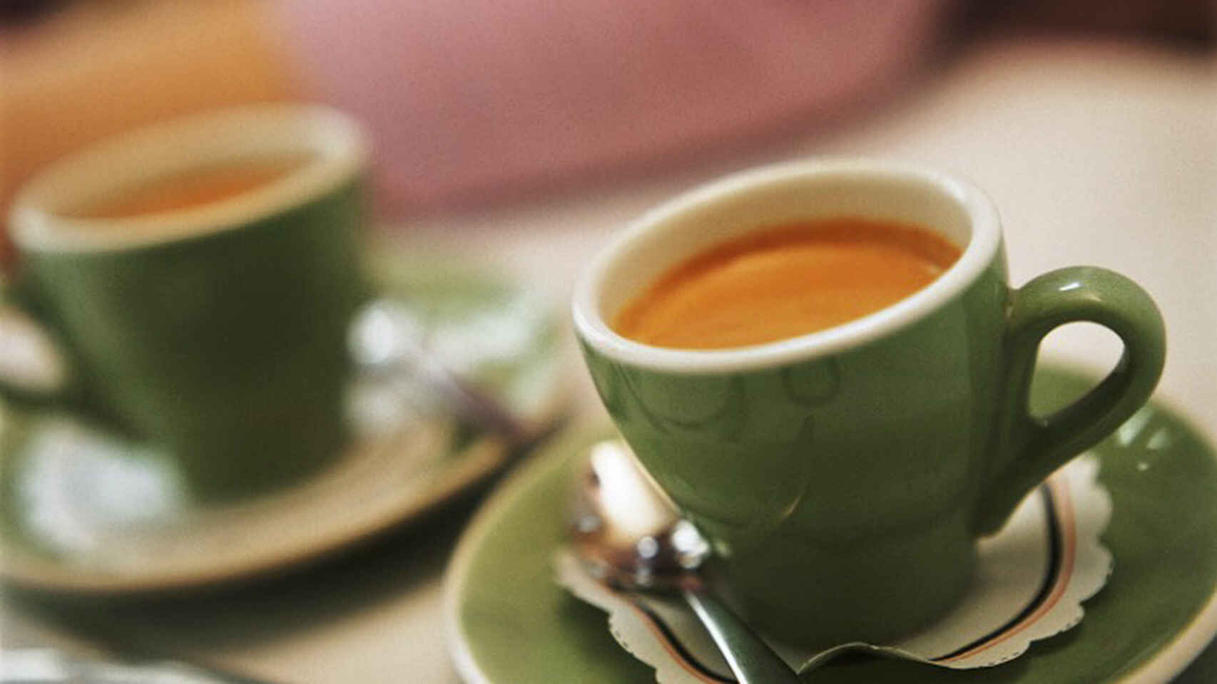 El beneficio de las personas que toman dos o tres tazas de café diarias
