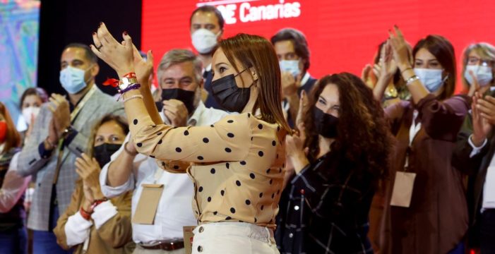Torres refuerza al PSOE tinerfeño en una dirección renovadora