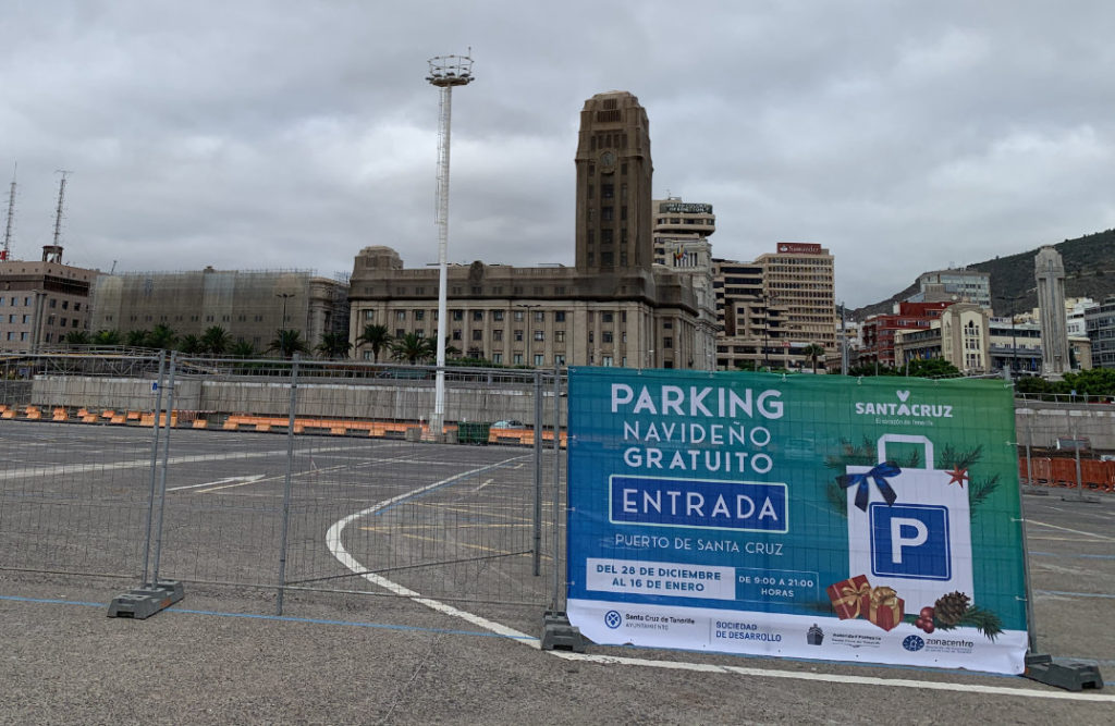 Este estacionamiento, ubicado en la explanada del puerto, permanecerá abierto hasta el 16 de enero.