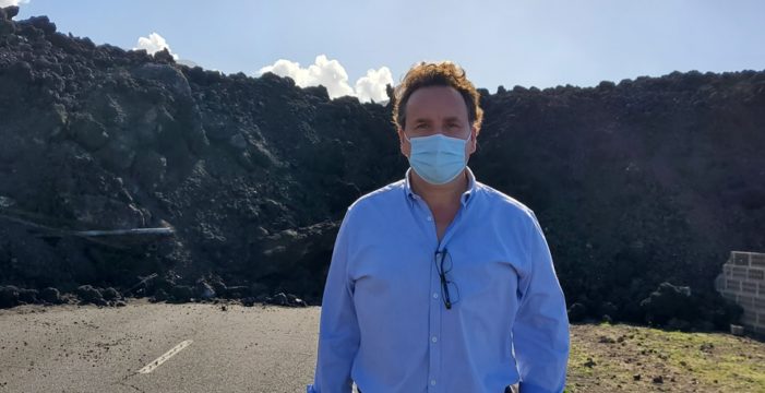 Gregorio Hernández, afectado por el volcán: “Mi intención es recuperar la finca que mi abuelo creó en el 39”