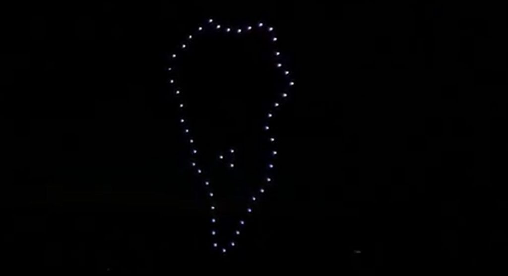 Drones sobrevuelan La Palma en homenaje a los afectados por el volcán. Twitter