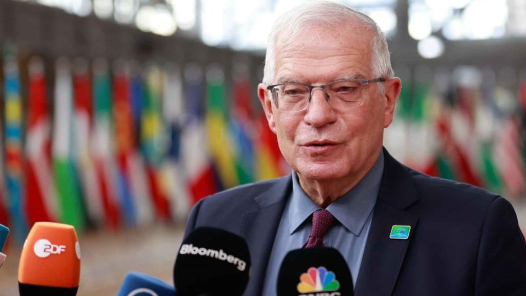 El jefe de la diplomacia de la UE, Josep Borrell, a la salida de la cumbre sobre Ucrania UE