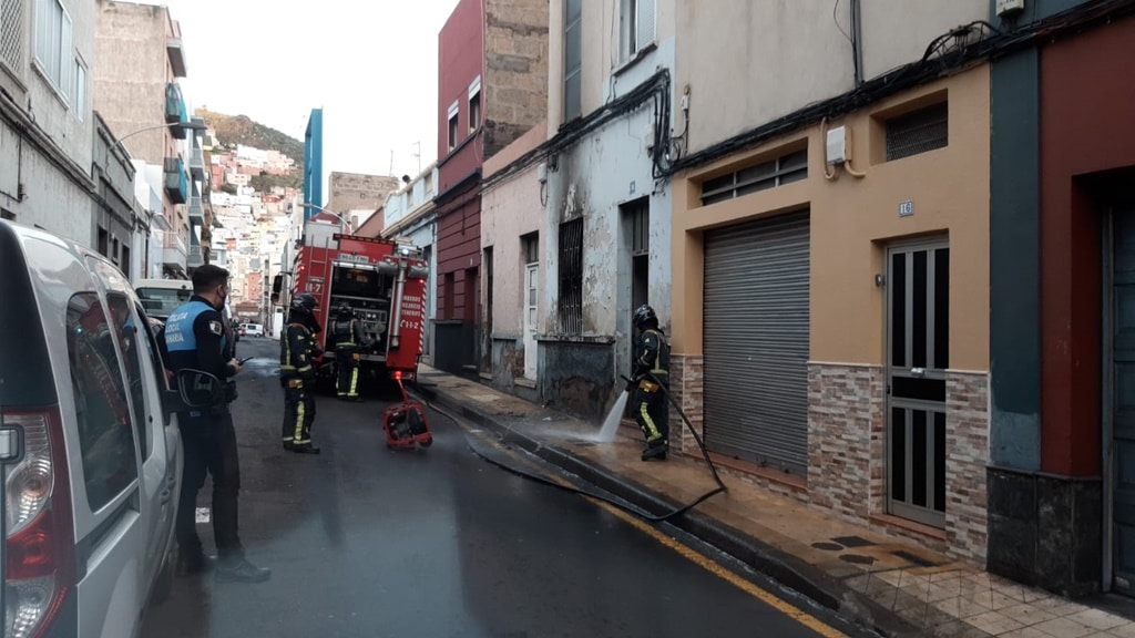 Incendio en Santa Cruz de Tenerife