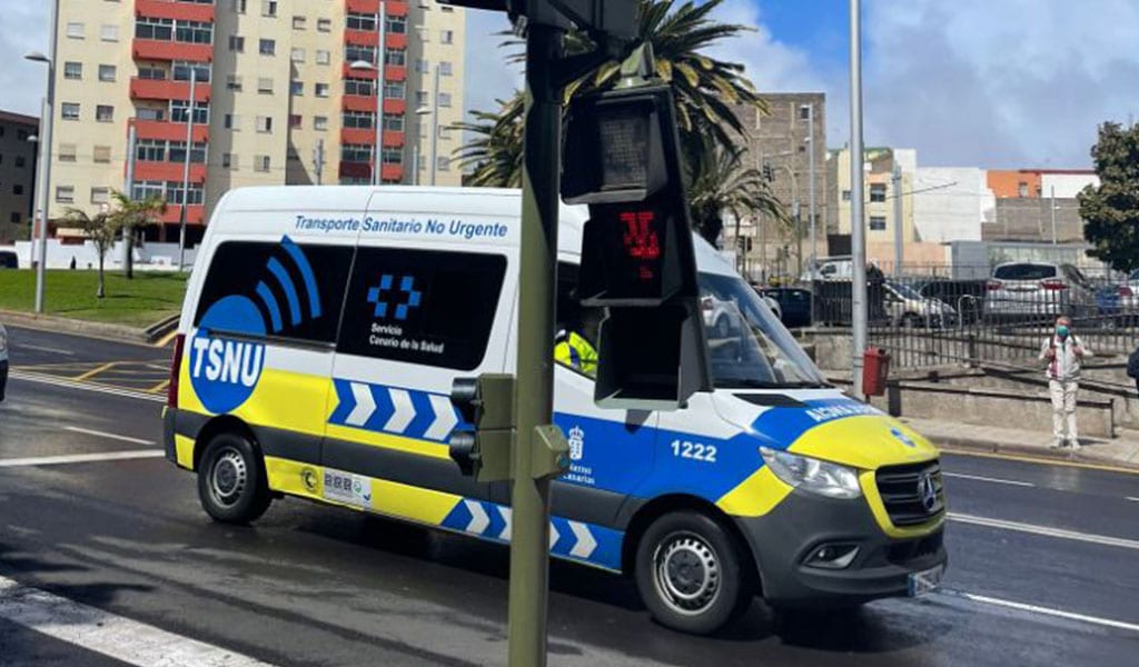 Borrasca Celia en Tenerife: herida tras ser golpeada por un semáforo