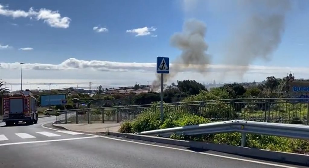 Incendio en una casa en Geneto. Vídeo: Televisión Canaria