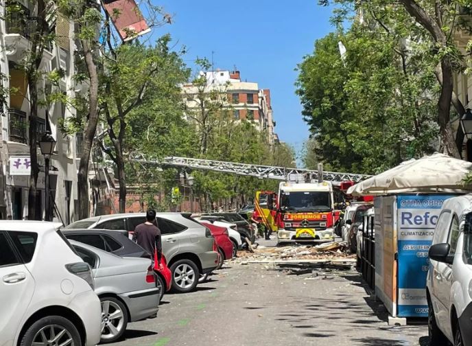 Varios heridos en una explosión en una vivienda en Madrid