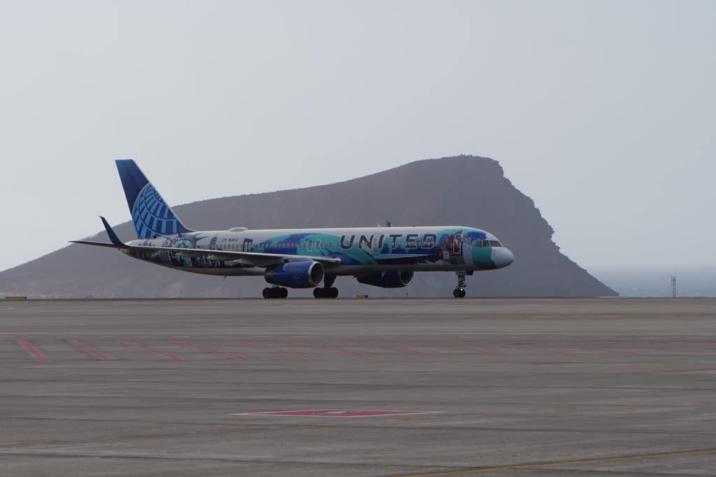 Despega el vuelo inaugural Nueva York-Tenerife