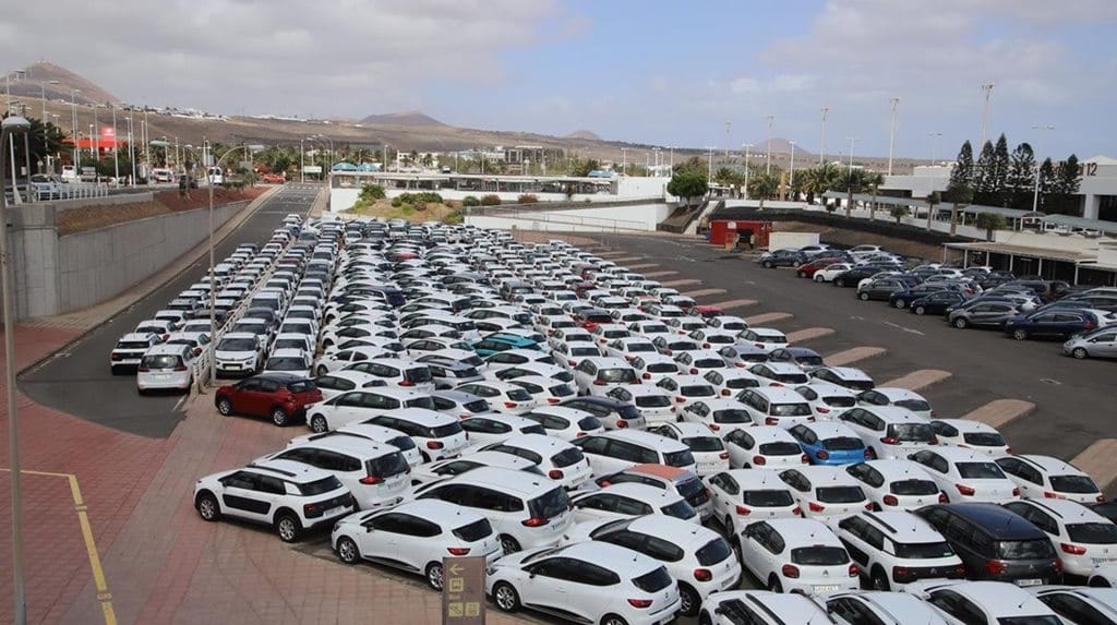 Este verano el parque de coches de alquiler es de 60.000 vehículos. DA