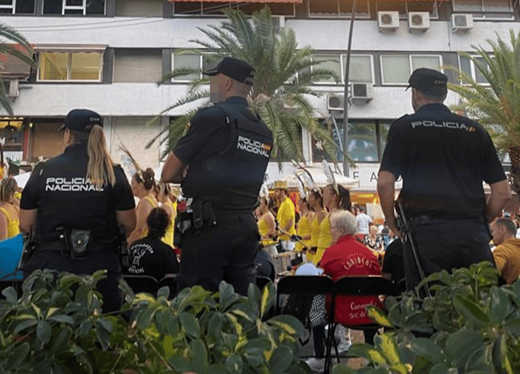 La Policía felicita a los ciudadanos de Santa Cruz por su civismo en Carnavales