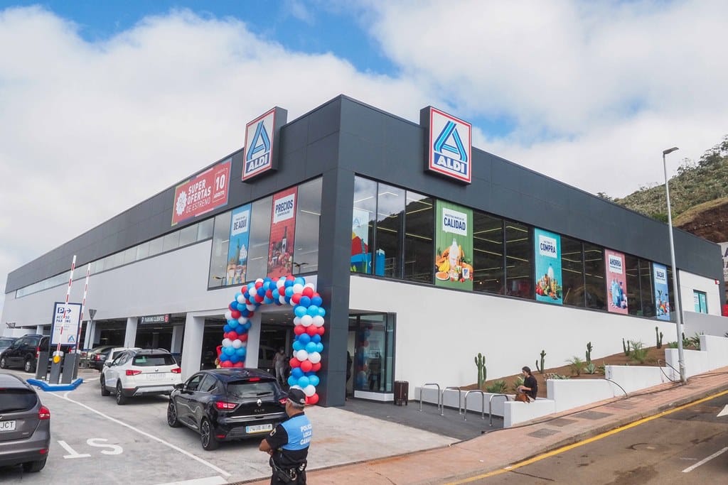 ALDI abre sus dos primeros supermercados en Tenerife
