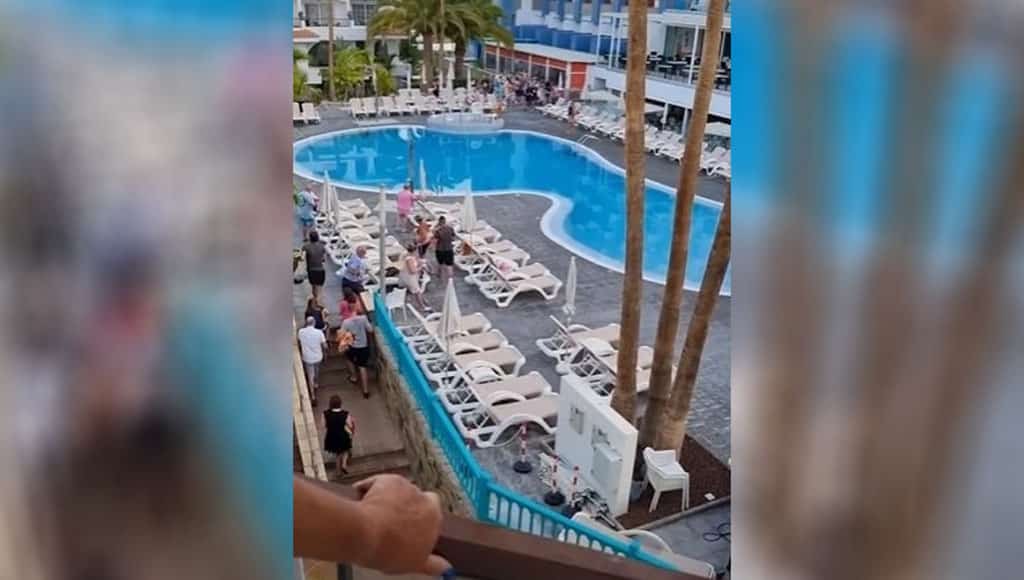 Un hotel de Tenerife se viraliza en Reino Unido por "la batalla de tumbonas"