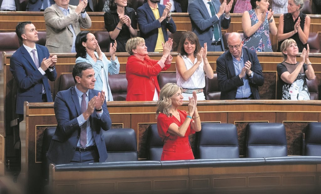 Sánchez encarrila la legislatura pese a un Pleno tenso y bronco