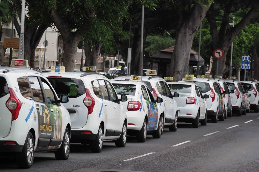 CC pide que el Cabildo cofinancie la reducción del número de taxis en Santa Cruz