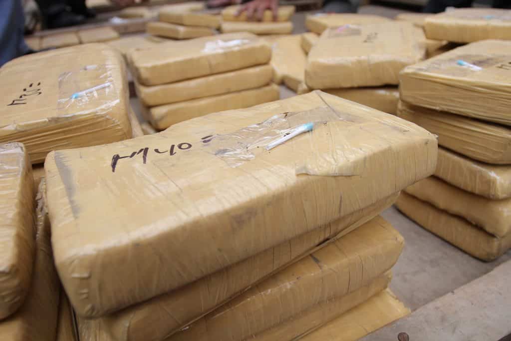 Apresan un barco pirata con cocaína cerca de Canarias: llevaba 1.733 kilos