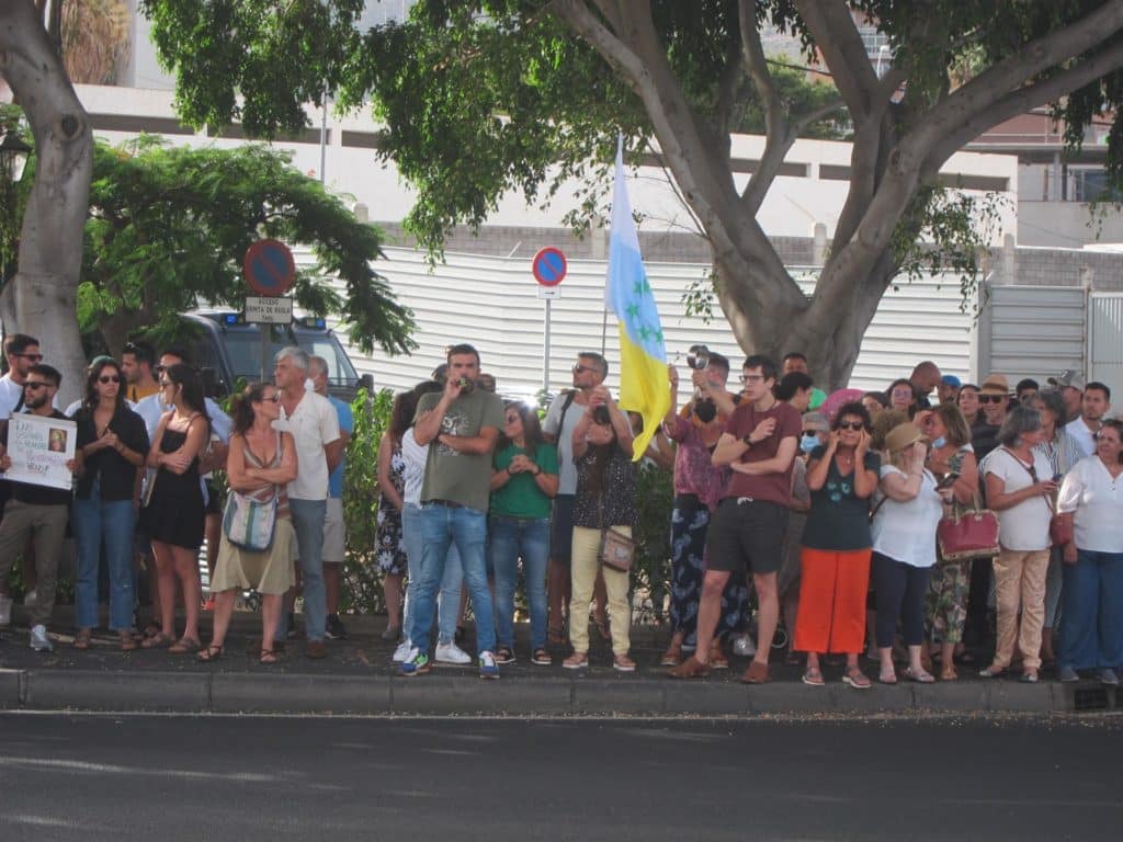 Casi 200 personas rechazan el Circuito del Motor de Tenerife y piden paralizar el proyecto
