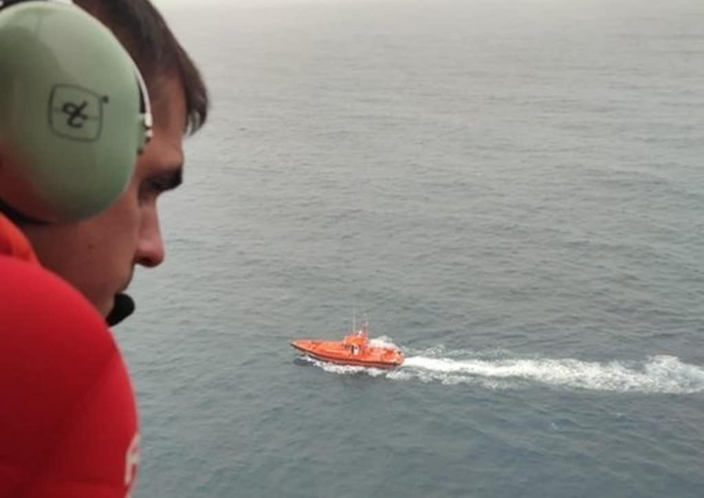 Encuentran un cadáver flotando en el mar en la zona donde se buscaba al bañista desaparecido en Almáciga