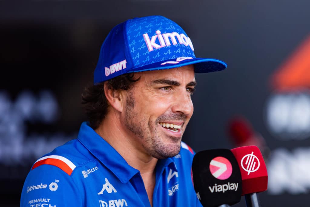 Fernando Alonso correrá en Aston Martin a partir de 2023