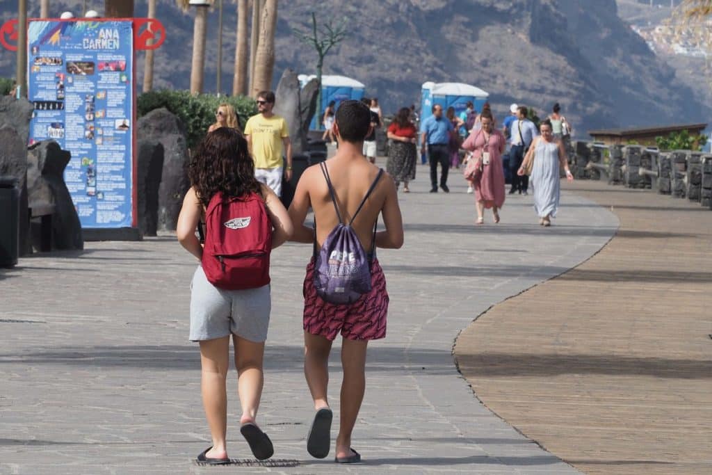 Aviso rojo de riesgo por calor en Gran Canaria; en Tenerife será naranja