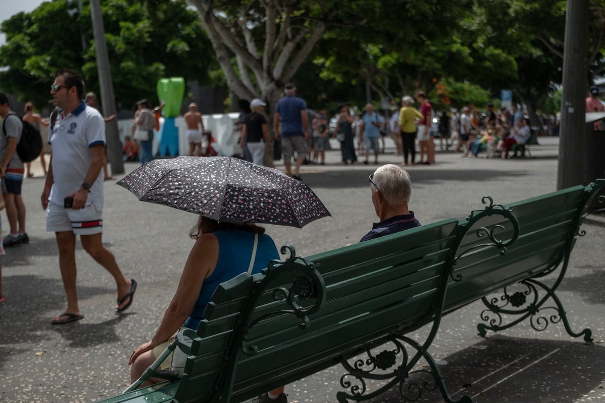 Agosto se despide esta semana con calor y calima en Canarias