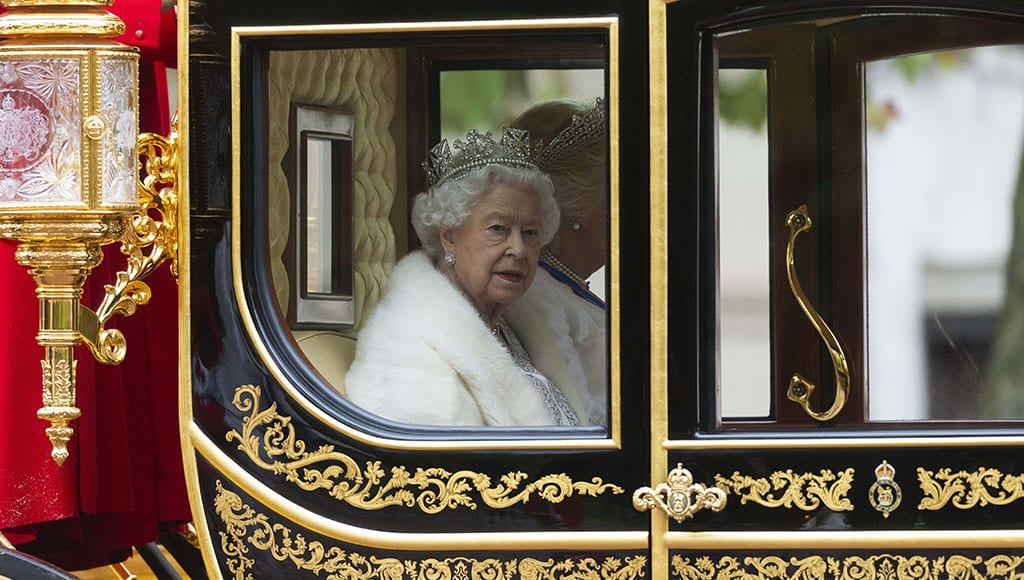 La Casa Real británica hace público el último retrato de la reina Isabel II
