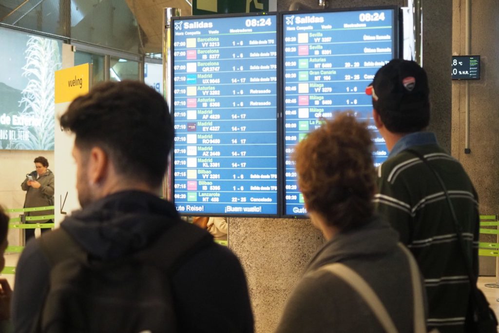 Binter suspende los vuelos durante la mañana en la provincia occidental. | Sergio Méndez