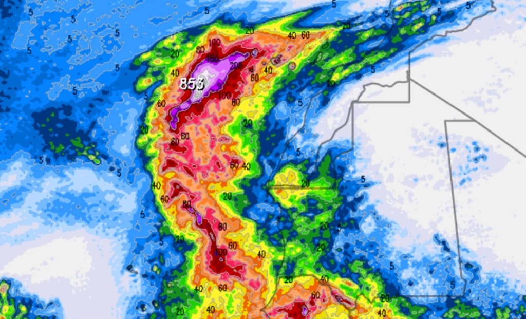 Un modelo "poco probable" señala que el ciclón tropical podría dejar lluvias de 800 litros por metro cuadrado cerca de Canarias