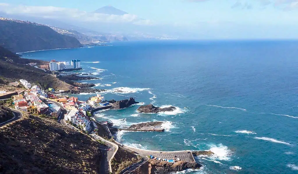 Contribuyente Natura Goma La vida bajo el asfalto en Tenerife: "Se las ingeniaron para encajar la  carretera y el edificio en Mesa del Mar"