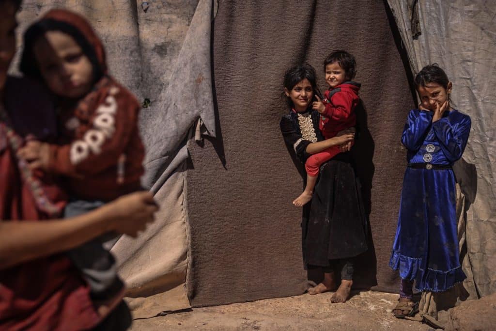 TikTok se queda con el 70% de las donaciones que piden niños refugiados sirios por 'streaming'