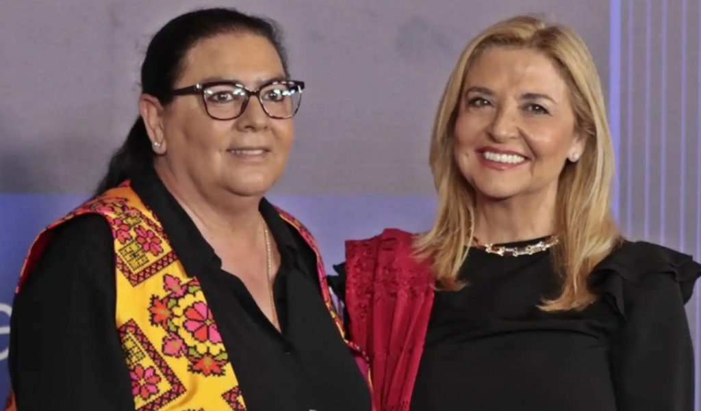 ¡Boda por sorpresa! María del Monte e Inmaculada Casal se dan el 'Sí, quiero'
