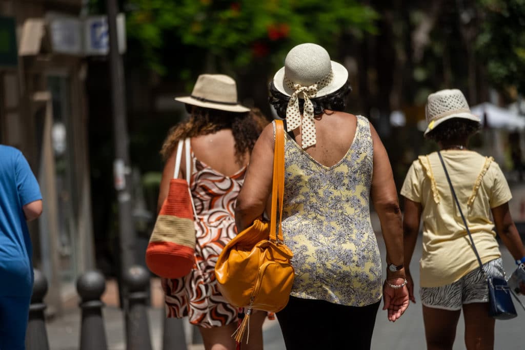 Lo peor de la ola de calor llega a Canarias