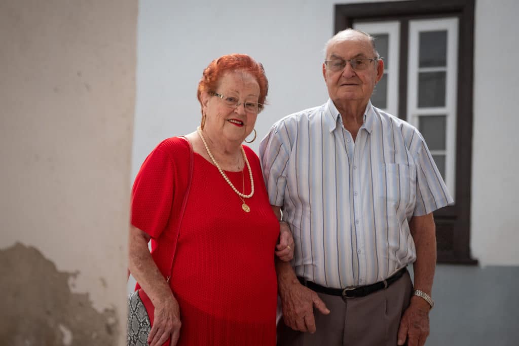 mujer más guapa del pueblo