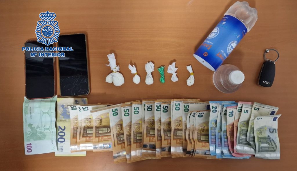 Pillada una pareja en el Intercambiador con cocaína y más de mil euros en efectivo