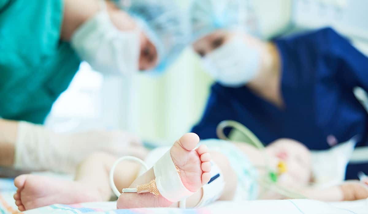 Alerta por bronquiolitis en Tenerife: satura ambos hospitales y aplaza cirugías