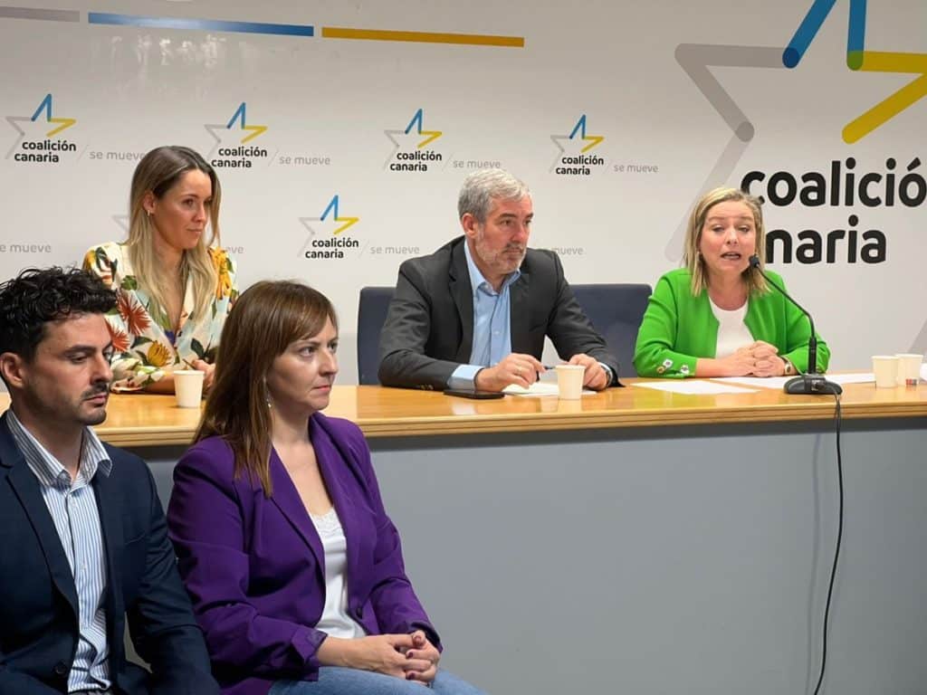El acuerdo sobre los PGE acerca al PSOE y a CC a unos seis meses de las elecciones