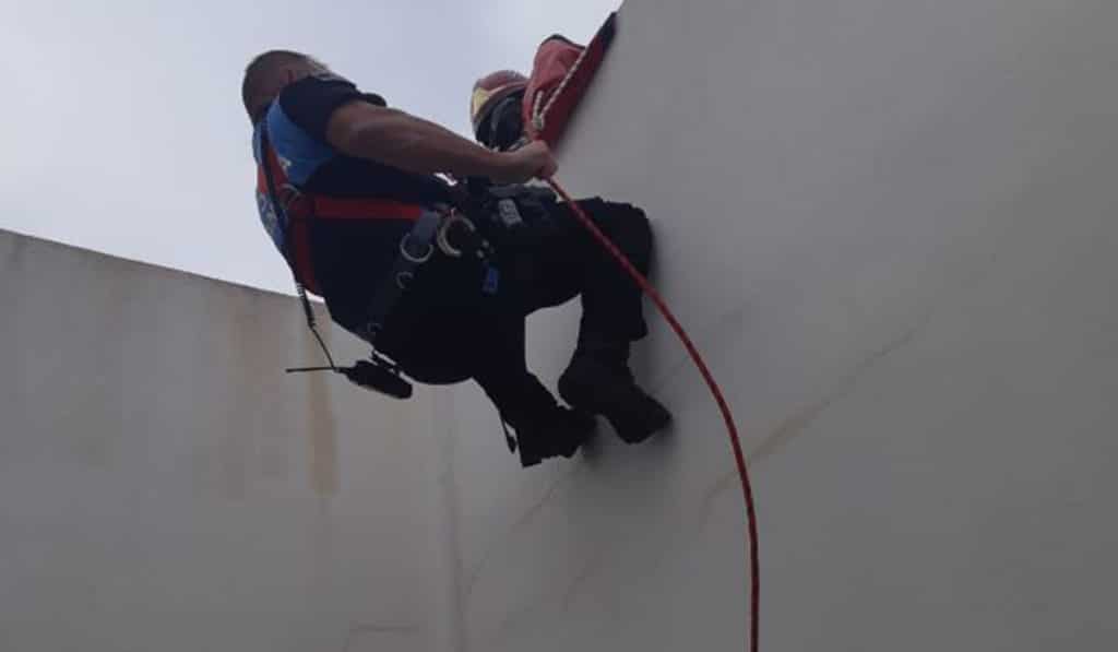 Se precipita desde un tercer piso en Bajamar