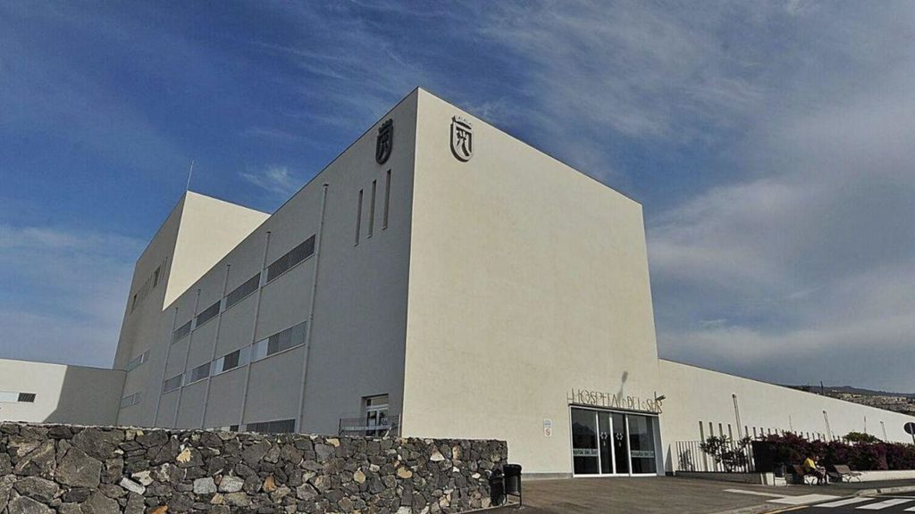 Acuerdo entre Gobierno y Cabildo para que el sur de Tenerife tenga "un hospital de verdad"