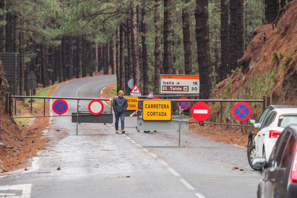 Las fuertes e incesantes lluvias dejan varias incidencias en Tenerife