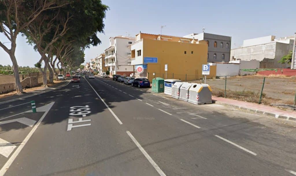 Dos jóvenes heridas en un aparatoso accidente en Tenerife